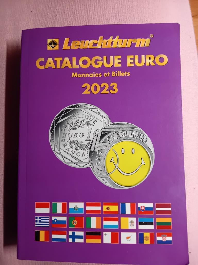 Euromunten en -bankbiljetten catalogus 2023, Ophalen of Verzenden, Boek of Naslagwerk