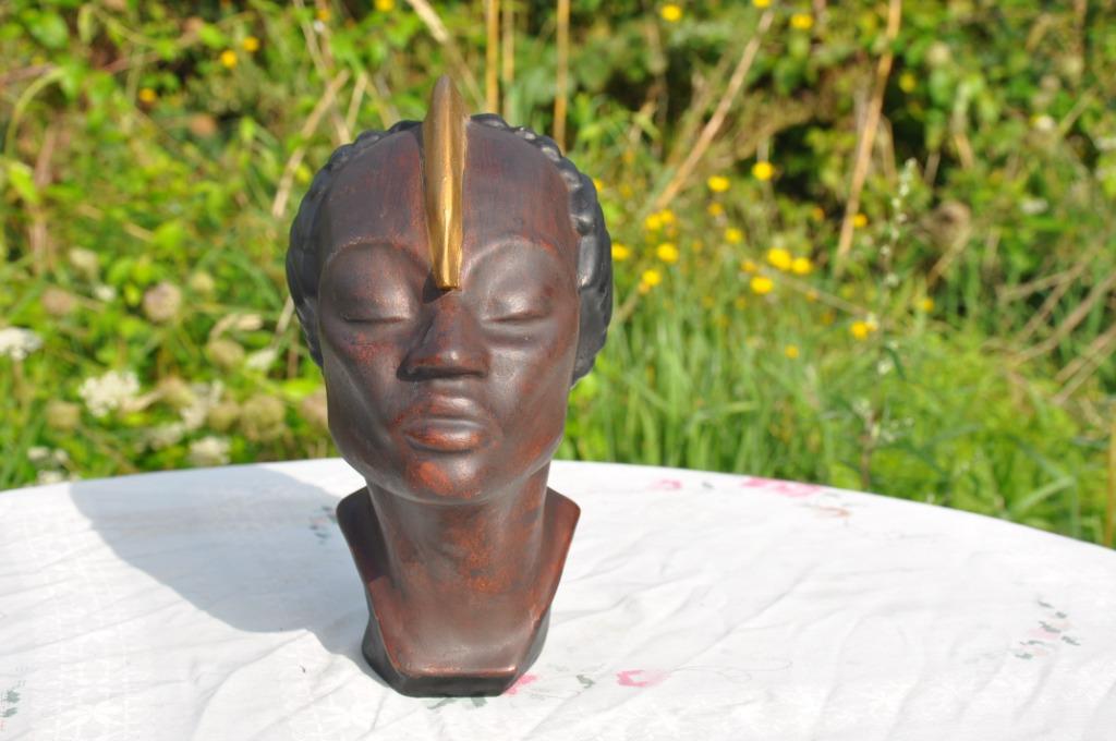 tete africaine en platre peint 3 couleurs, Enlèvement ou Envoi