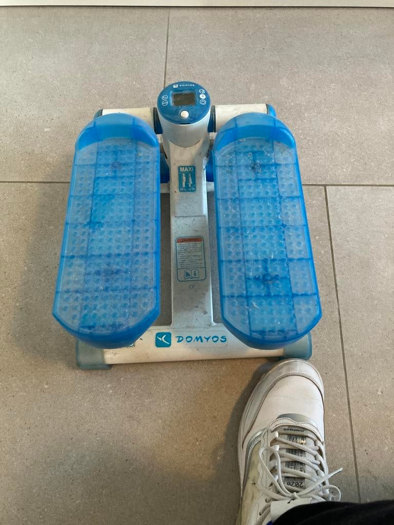 Domyus stepper, Sport en Fitness, Ophalen, Gebruikt, Benen, Stepapparaat
