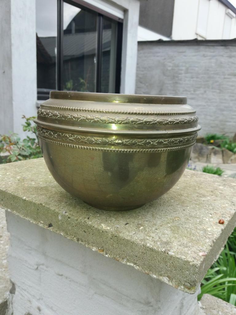 cache-pot, Antiquités & Art, Enlèvement, Cuivre