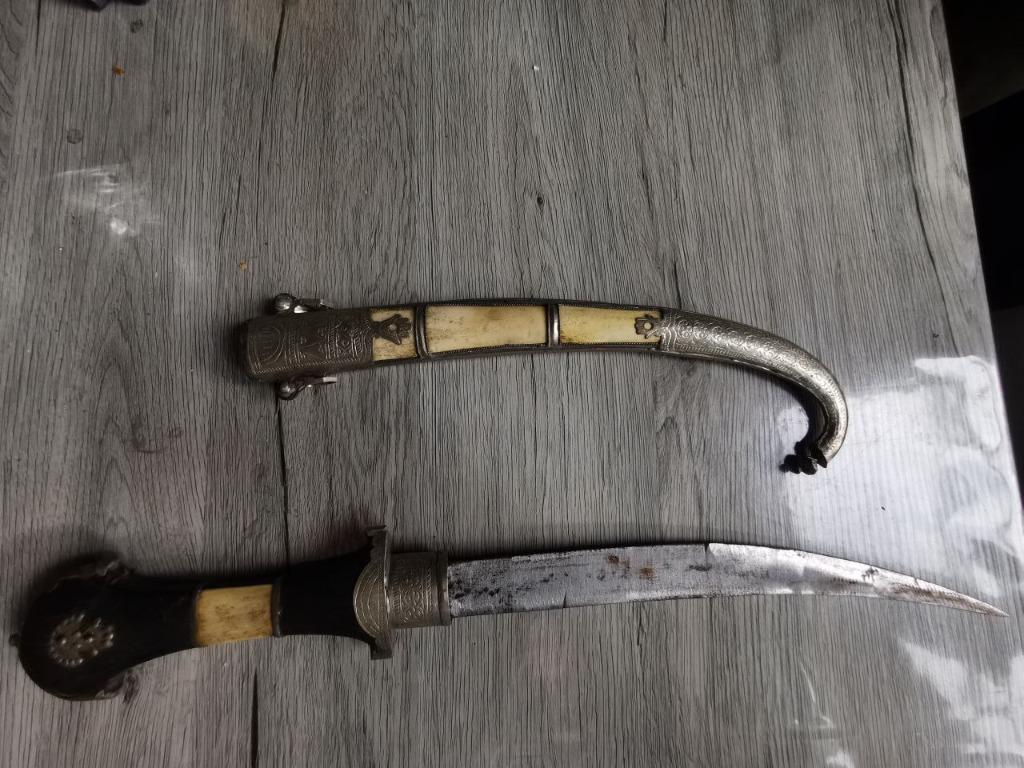 Handgemaakt Marokkaanse Vintage Zwaard, Ophalen