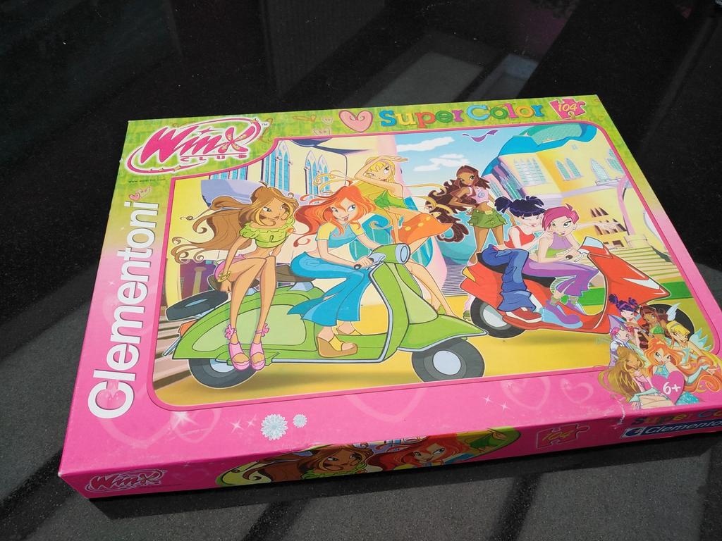 Winx Supercolor puzzel van 104 stukjes, Ophalen, Meer dan 50 stukjes, Zo goed als nieuw