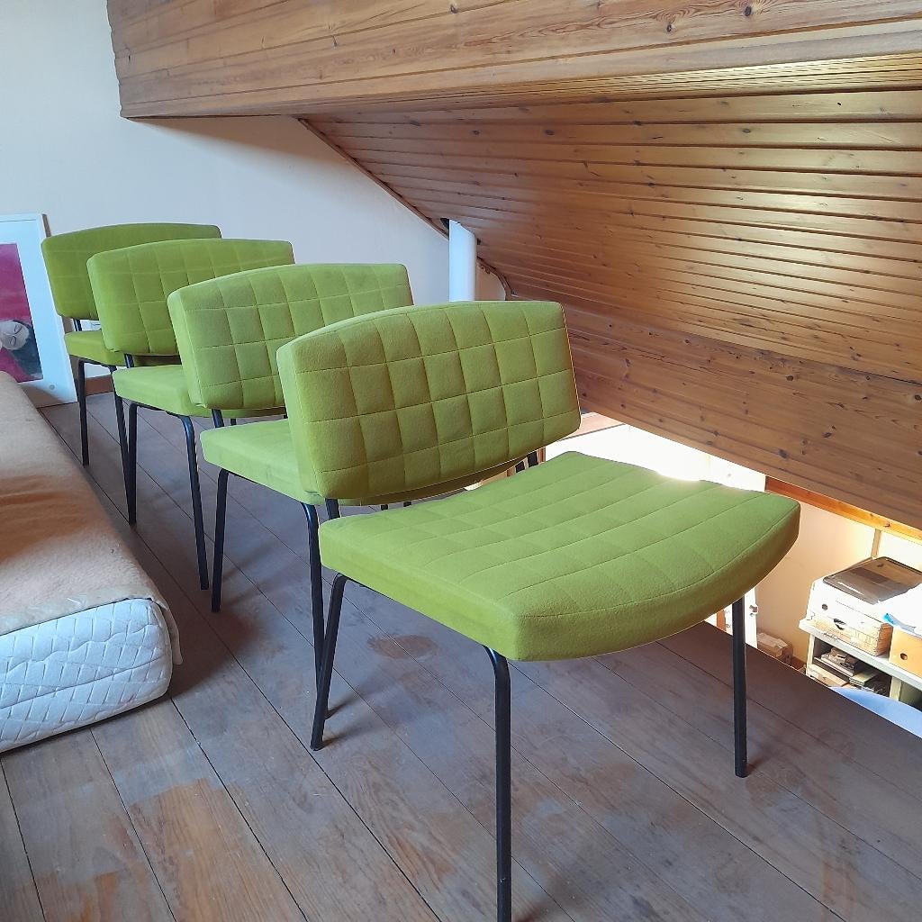 Stoelen Meurop Pierre Guariche vintage mid century, Huis en Inrichting, Gebruikt, Minder dan 75 cm, Ophalen of Verzenden, Stof