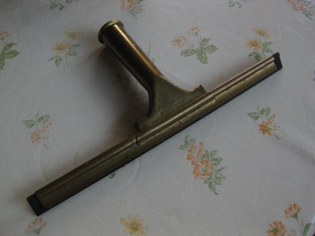 Ruitenwisser - Heva-Prof - 35 cm, Huis en Inrichting, Schoonmaakartikelen, Ophalen of Verzenden, Raamwisser of Trekker