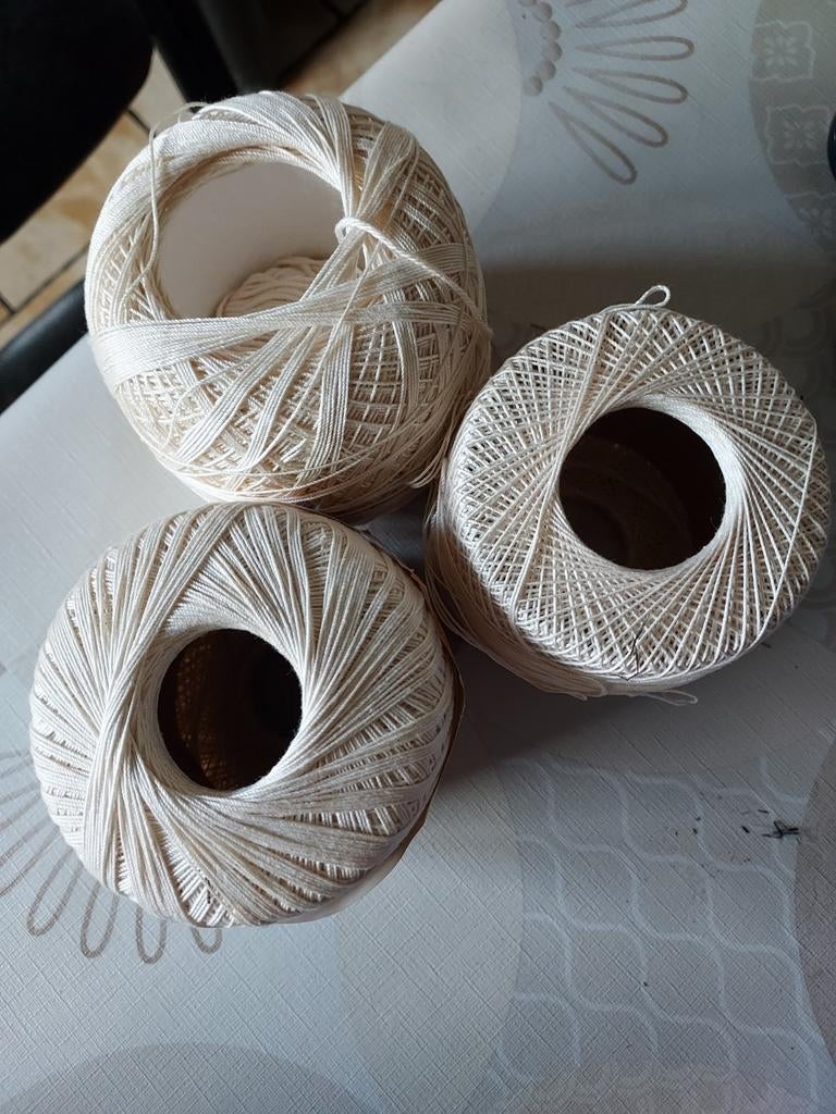 Katoenen haak/ breiwol, Enlèvement, Comme neuf