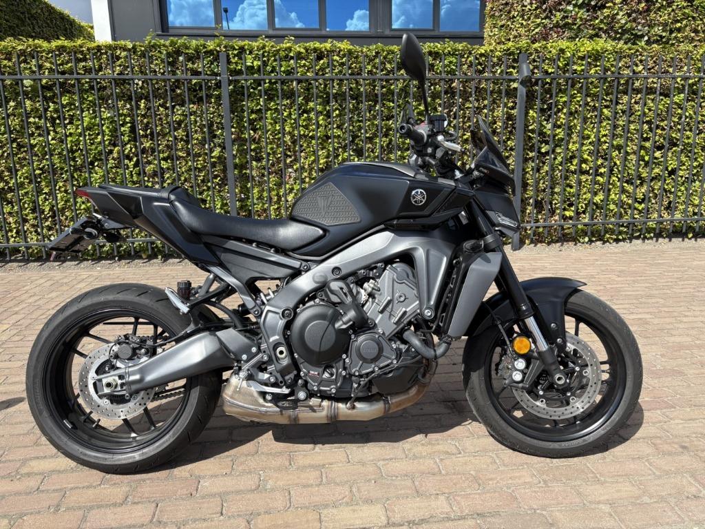 Yamaha MT 09 (Automatic), Permis Moto A, Entreprise, Plus de 35 kW, Contrôle de traction