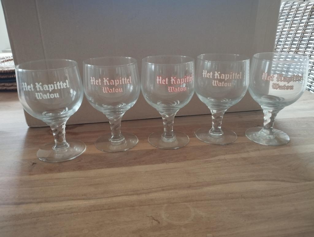 Glazen Het Kapittel Watou 5 stuks, Verzamelen, Ophalen of Verzenden, Zo goed als nieuw, Glas of Glazen, Overige merken