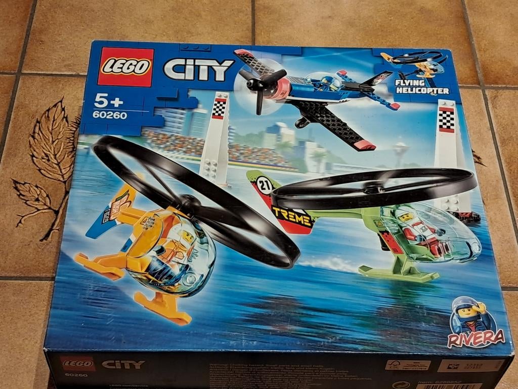 Lego City 60260 Helikopterrace, Kinderen en Baby's, Speelgoed | Duplo en Lego, Nieuw, Lego, Complete set, Ophalen of Verzenden