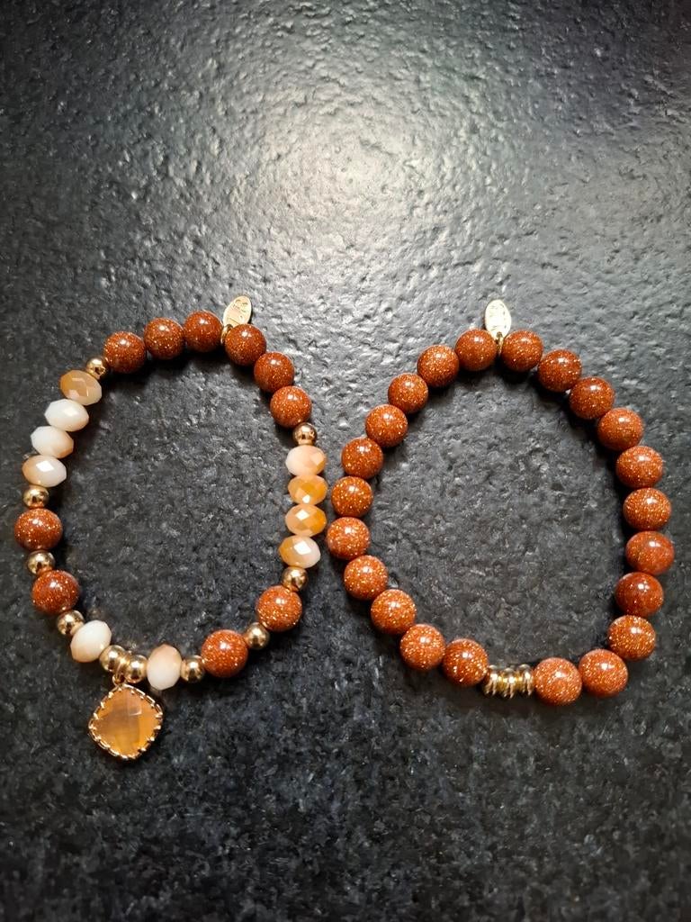 2 armbanden, Ophalen, Zo goed als nieuw