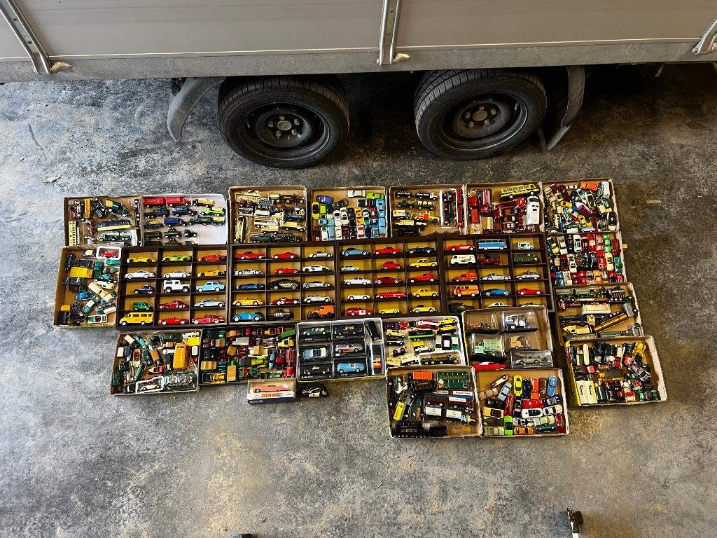 Miniatuur auto’s/ matchbox / models of yesteryear / dinky, Ophalen, Zo goed als nieuw, Auto, Matchbox