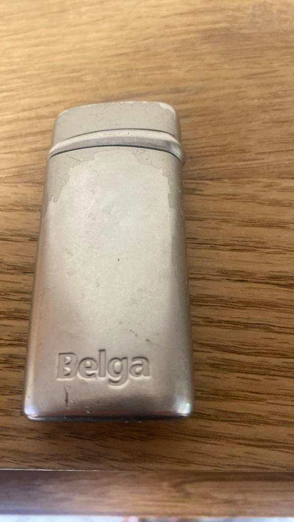 Ancien briquet BELGA fonctionne avec du gaz, Collections
