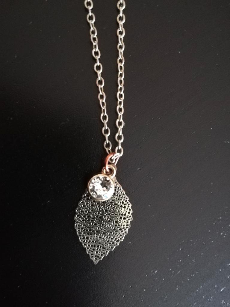 Collier doré, Enlèvement ou Envoi, Or, Comme neuf, Avec strass