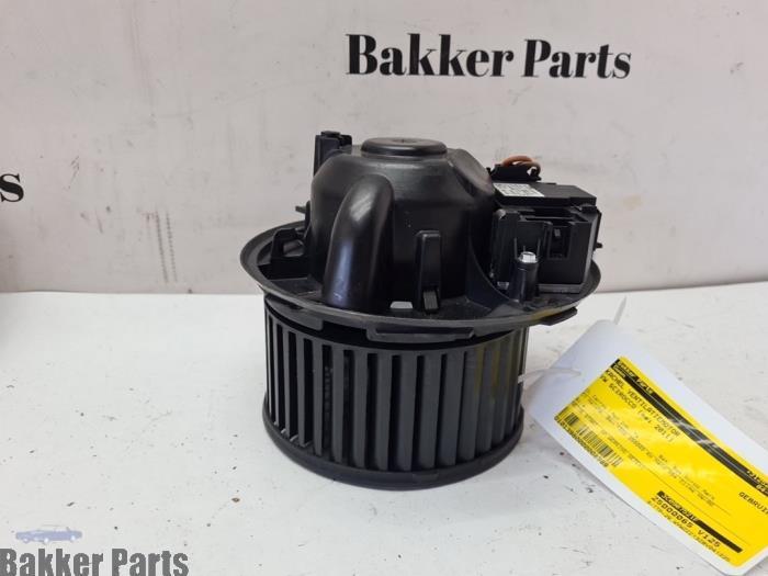 Moteur de ventilation chauffage d'un Volkswagen Scirocco, -, Volkswagen, -, 3 mois de garantie