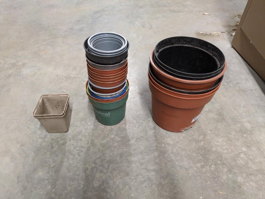 Gratis bloempotjes, Tuin en Terras, Bloempotten, Ophalen