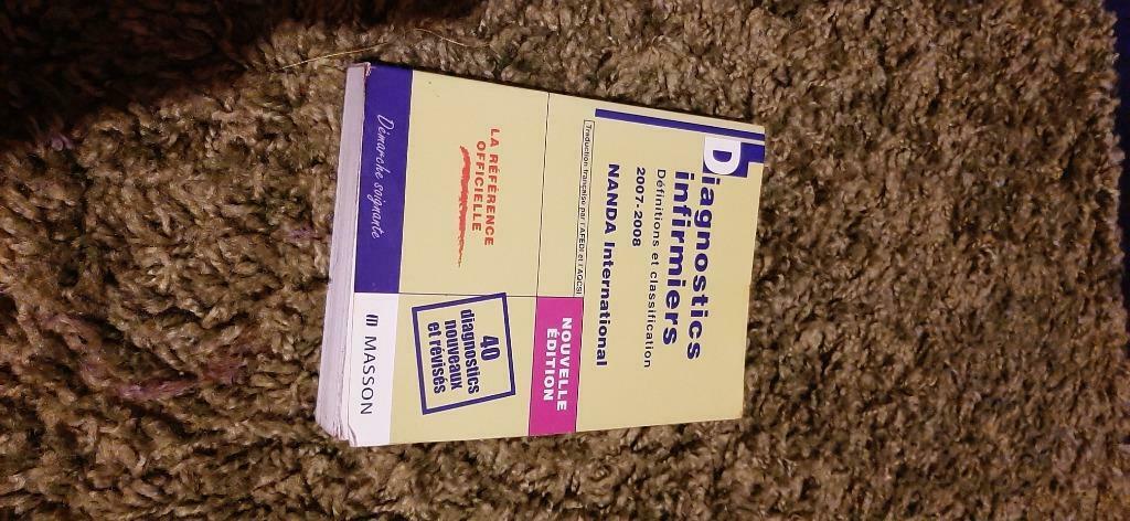 Livre Diagnostics infirmiers, Enlèvement ou Envoi, Utilisé