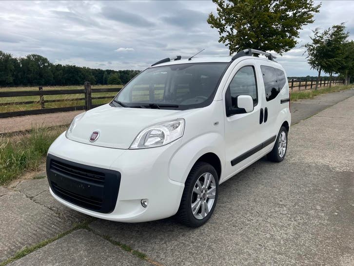 Zeer mooie fiat qubo dynamic 1.4i benz + cng 2016 vol opties