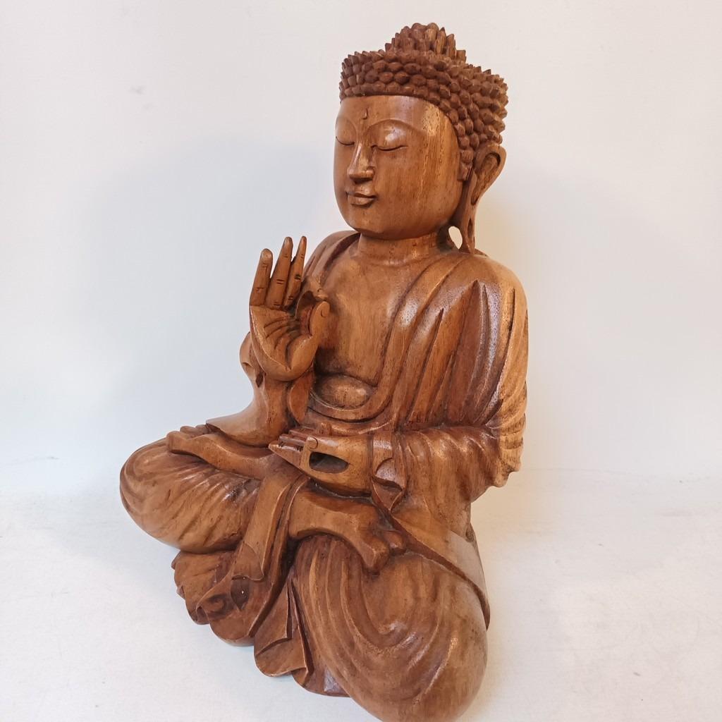 Prachtige zeer fijn gesneden houtsculptuur van een mediteren, Huis en Inrichting, Woonaccessoires | Boeddhabeelden, Gebruikt, Ophalen of Verzenden