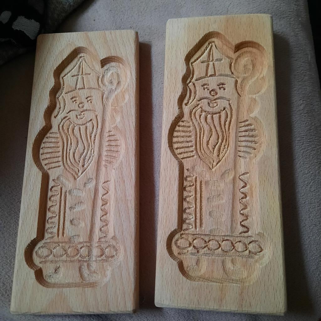 Moules à spéculoos. 8,5 cm x 22,5 cm. En bois dur., Enlèvement ou Envoi