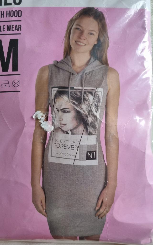Jurk met kap   ** nieuw** medium, Taille 38/40 (M), Gris, Enlèvement ou Envoi, Au-dessus du genou