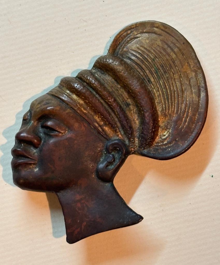 CONGO broche ancienne, Antiquités & Art, Envoi