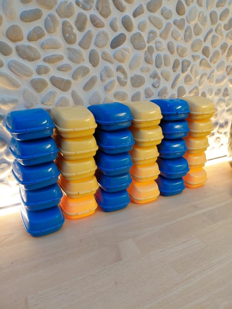 30 leuke opbergdoosjes in geel en blauw, Kinderen en Baby's, Kinderspulletjes, Ophalen of Verzenden