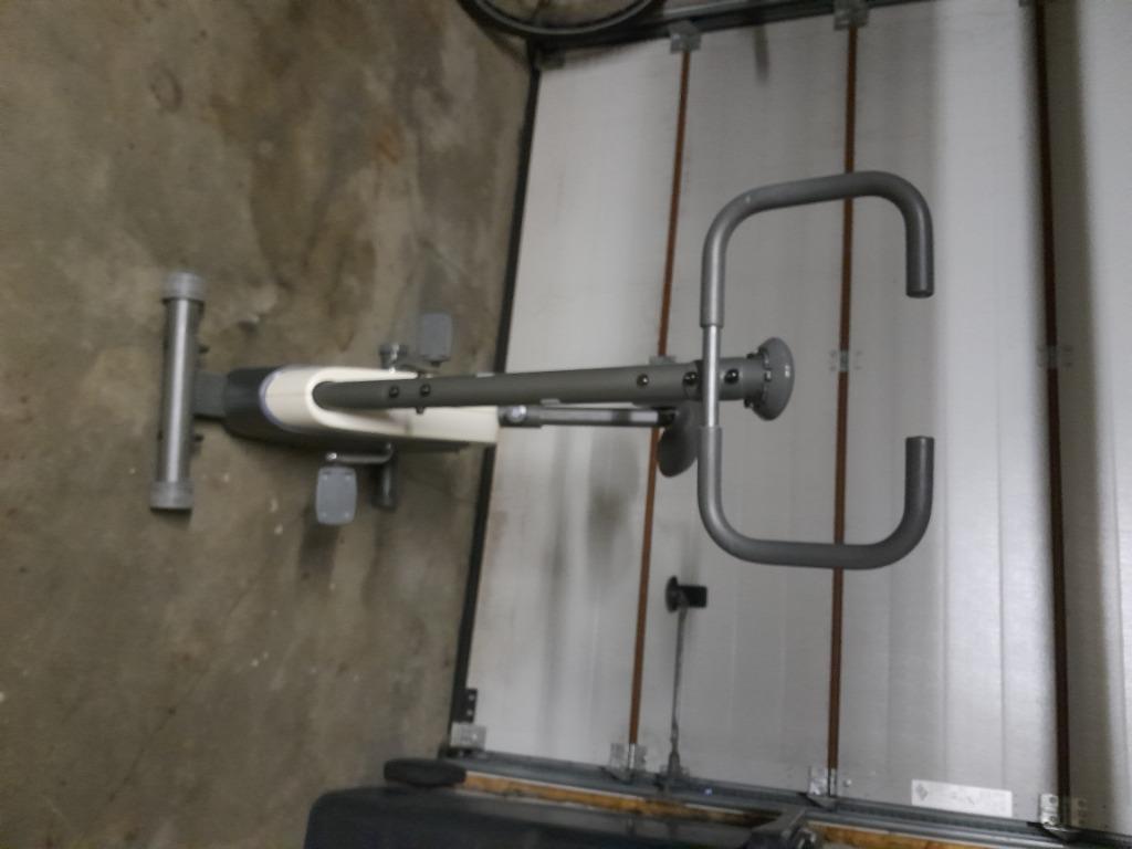 Vélo d'appartement, Jambes, Comme neuf, Enlèvement, Vélo d'appartement