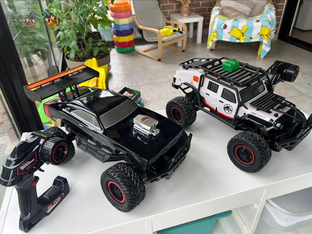 Grote rc voertuigen (usb) jada toys. (Aangekocht 12/24), Enlèvement, Utilisé