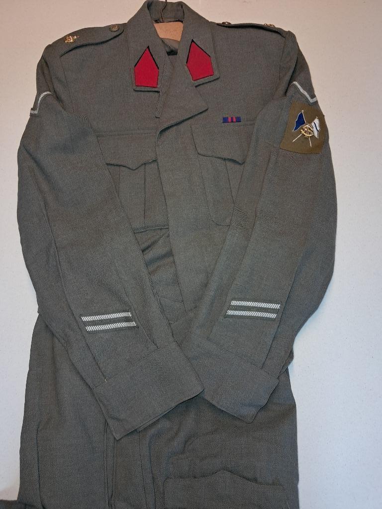 BELGIQUE - ABL - CAPORAL SIGNALEUR - INFANTERIE - 1970, Ophalen of Verzenden, Landmacht, Kleding of Schoenen