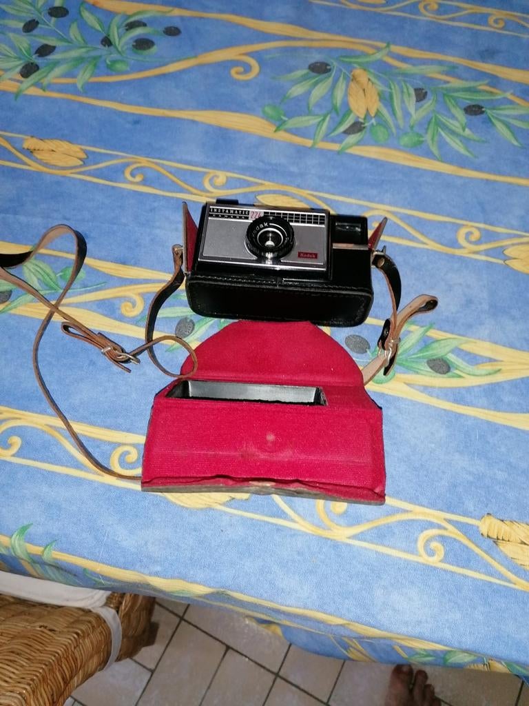 APPAREIL KODAK  INSTAMATIC 224., Enlèvement ou Envoi, Comme neuf