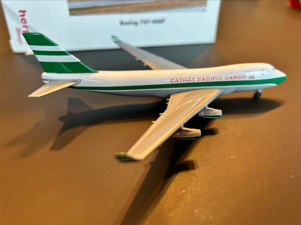 Cathay Pacific Herpa Wings 4 x Boeing 747 1/500, Enlèvement ou Envoi, Comme neuf