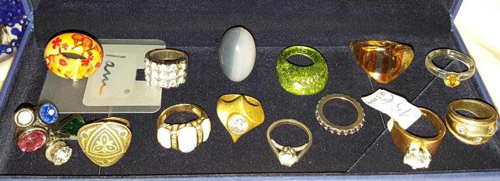 choix belle bagues bronze solitaire strass plexi vintage, Enlèvement ou Envoi, Comme neuf