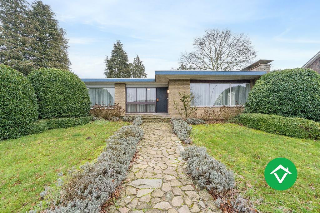 Authentieke gezinswoning op toplocatie in Torhout, Immo, Huizen en Appartementen te koop, 219 m², 1000 tot 1500 m², Vrijstaande woning