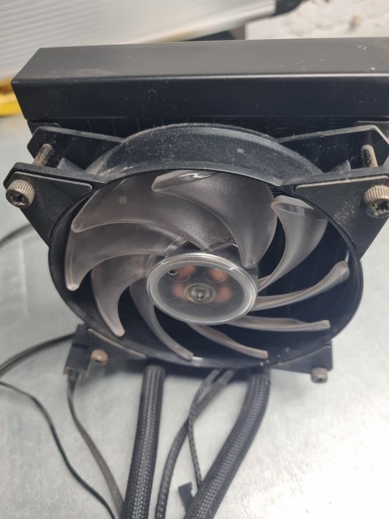 COOLER MASTER MasterLiquid Lite 120, Ophalen of Verzenden, Gebruikt, Waterkoeling