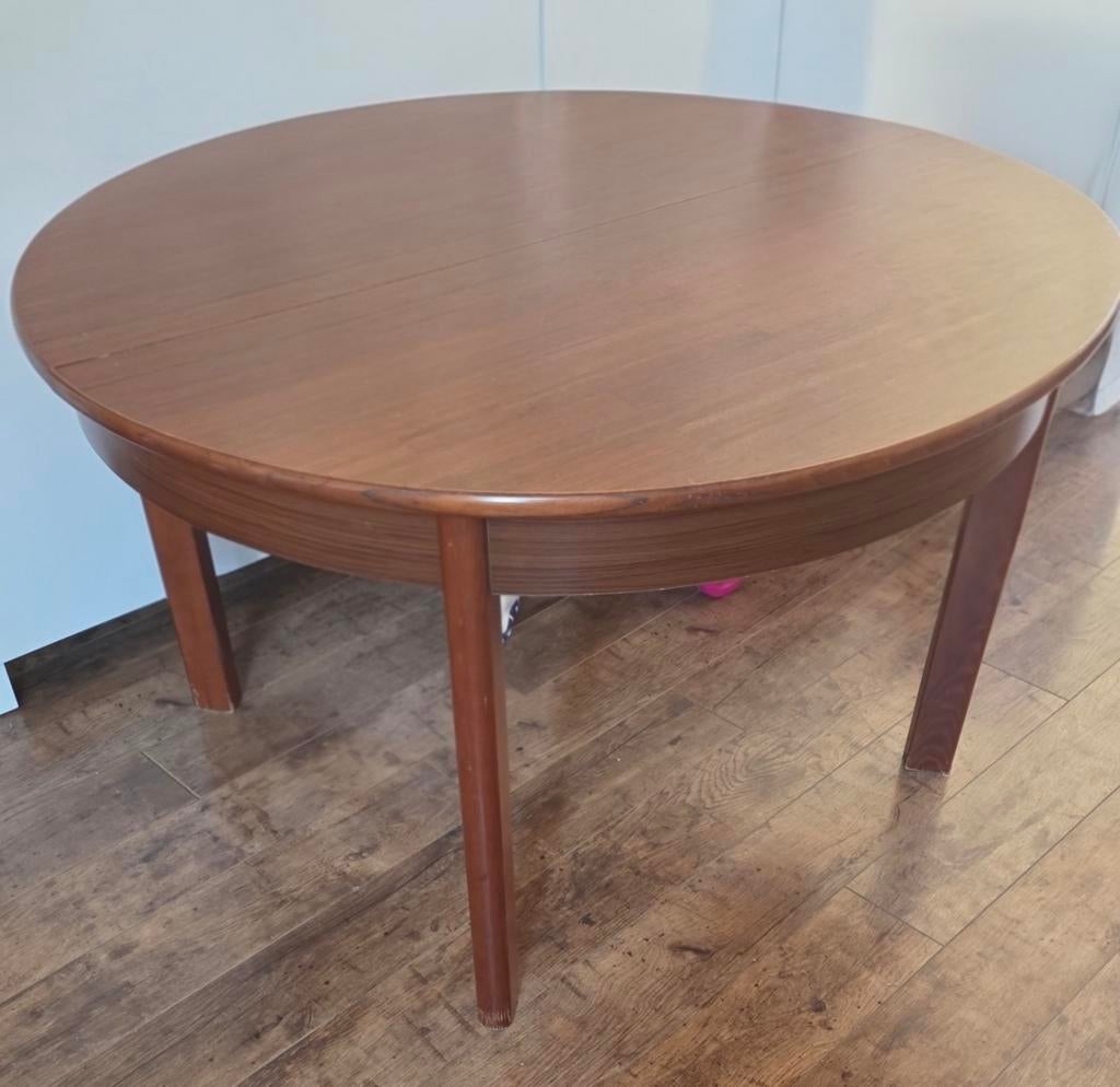 Table a manger, Enlèvement, Comme neuf
