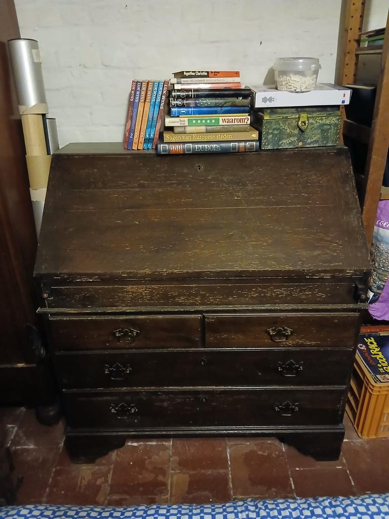 Secretaire uitklap bureau, Enlèvement, Utilisé