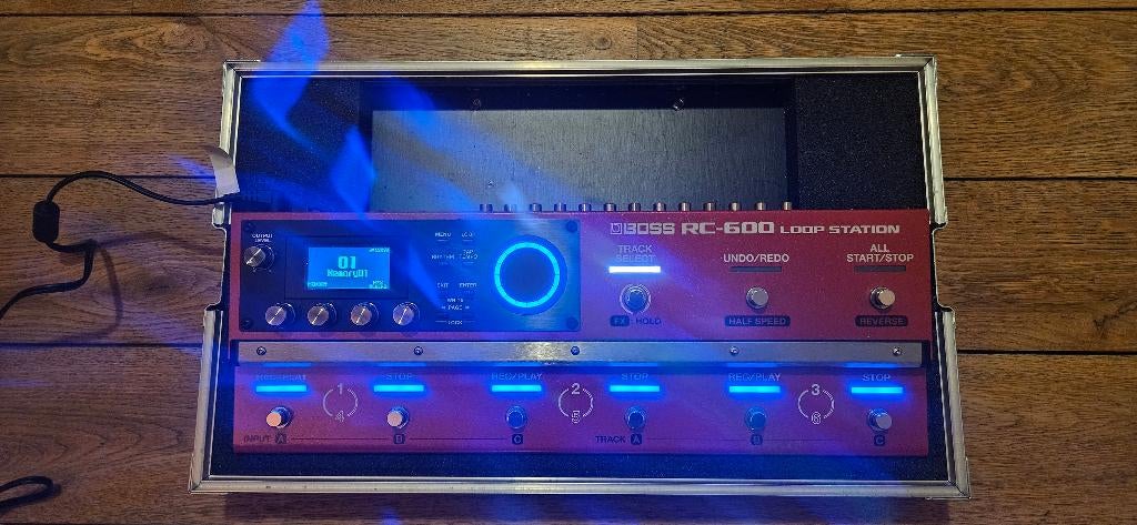 Boss RC-600 Loop Station + Thon Case Rigide Pro, Enlèvement ou Envoi, Comme neuf, Autres types