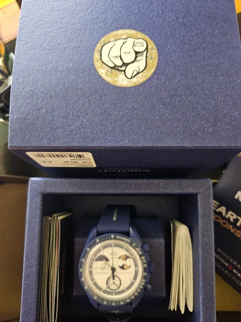 Swatch Moonswatch MISSION TO EARTHPHASE – MOONSHINE GOLD, Bijoux, Sacs & Beauté, Montres | Hommes, Neuf, Swatch, Enlèvement