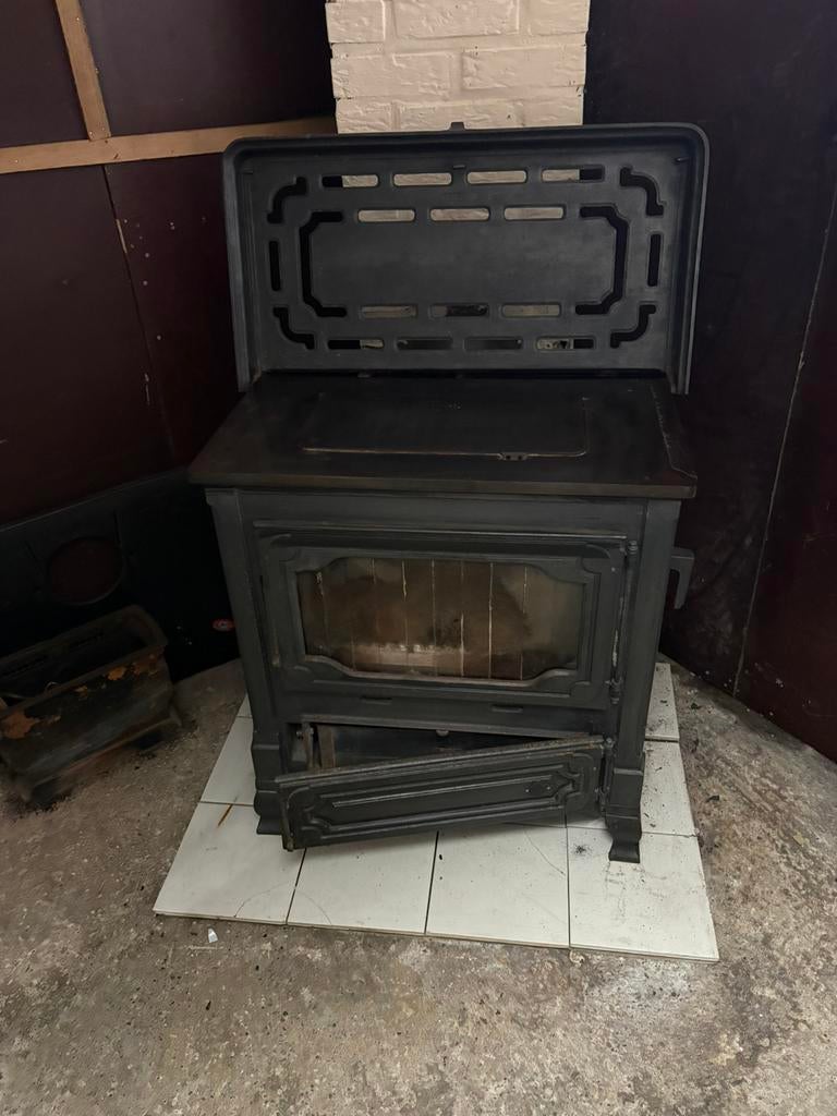 Hout/kolenkachel., Huis en Inrichting, Kachels, Ophalen, Zo goed als nieuw, Hout, Kolenkachel