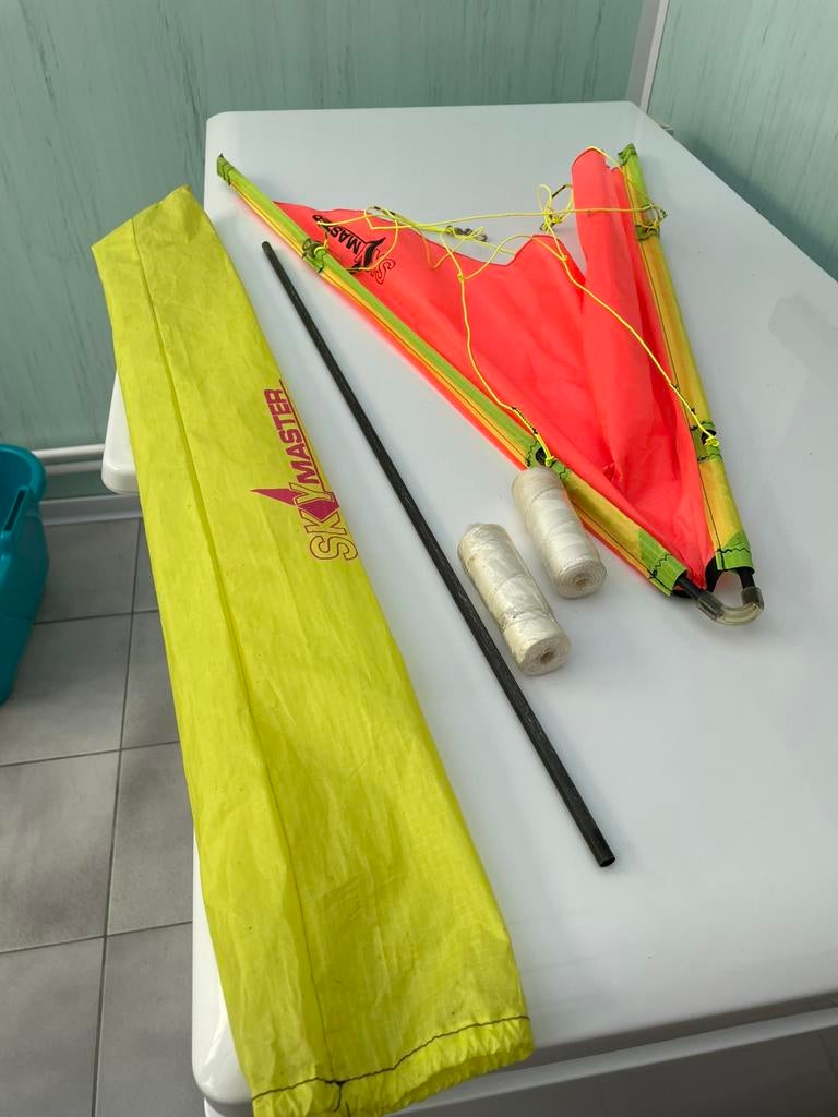 Vlieger sky master, Ophalen