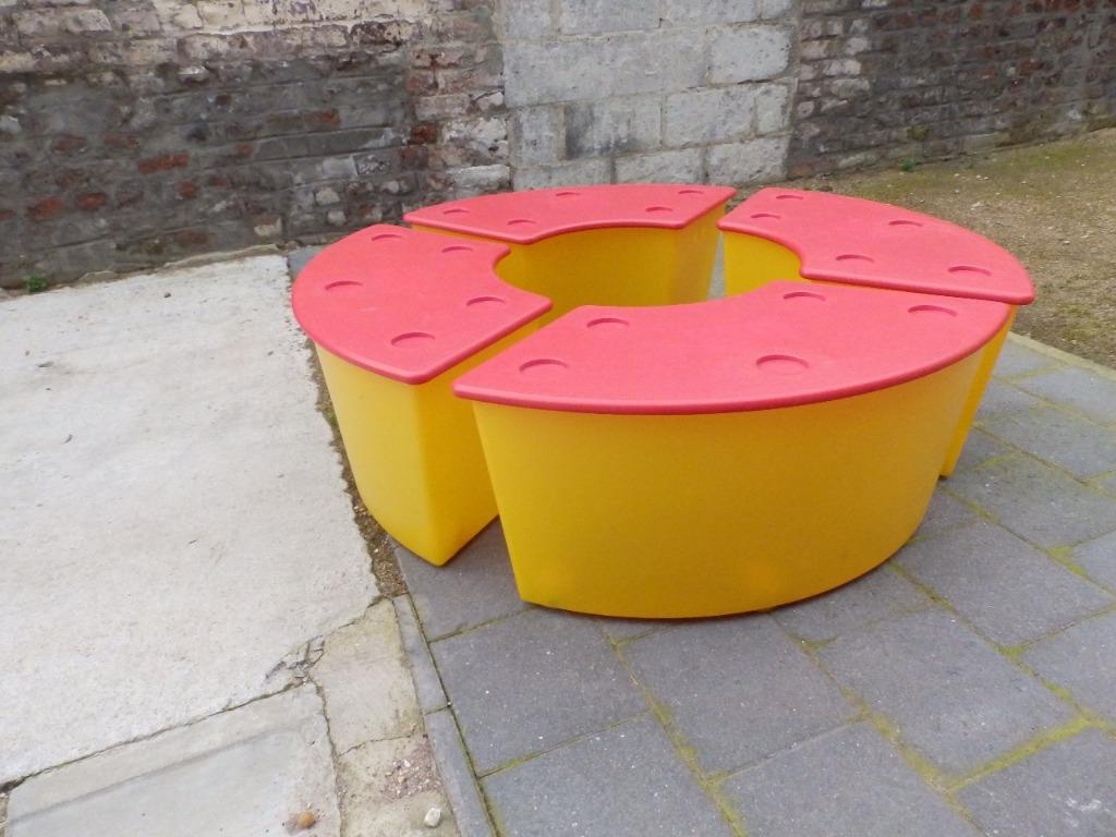 IKEA Design HAGBERG 4 banken gele plastic kinderkoffers, Huis en Inrichting, Ophalen, Kunststof, Gebruikt, 50 tot 100 cm