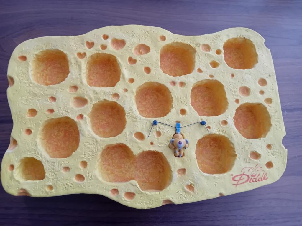 Diddl's Verzamel Kastje, Ophalen of Verzenden, Diddl, Gebruikt, Overige typen