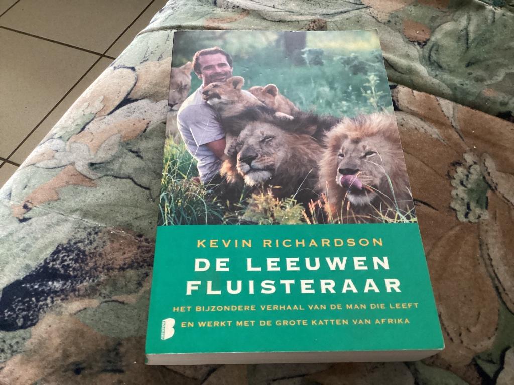 De Leeuwenfluisteraar, Enlèvement ou Envoi