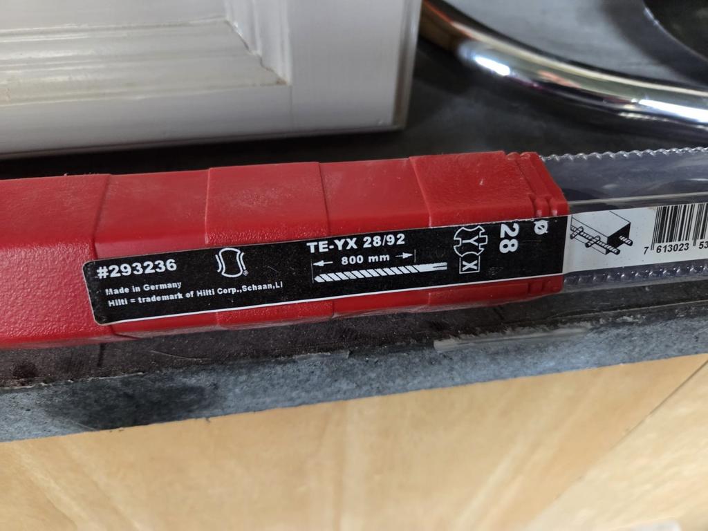 Nieuwe  Hilti hamerboren 2stuks nieuwprijs 718eu per stuk, Enlèvement