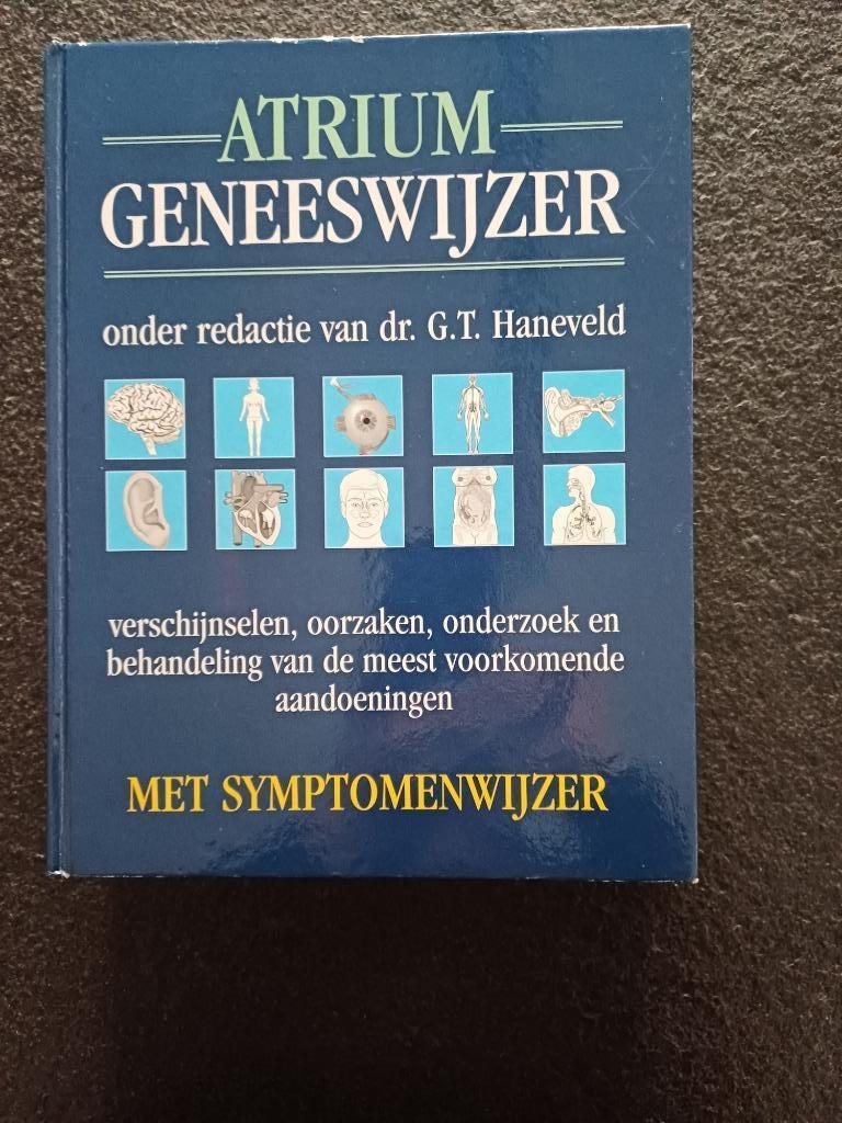Atrium Geneeswijzer, Ophalen of Verzenden, Zo goed als nieuw