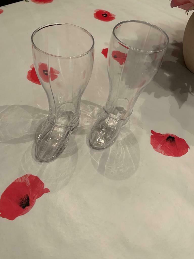 2 verres à bière bottes vintage de verrerie de Boussu, Enlèvement, Comme neuf, Verre ou Verres