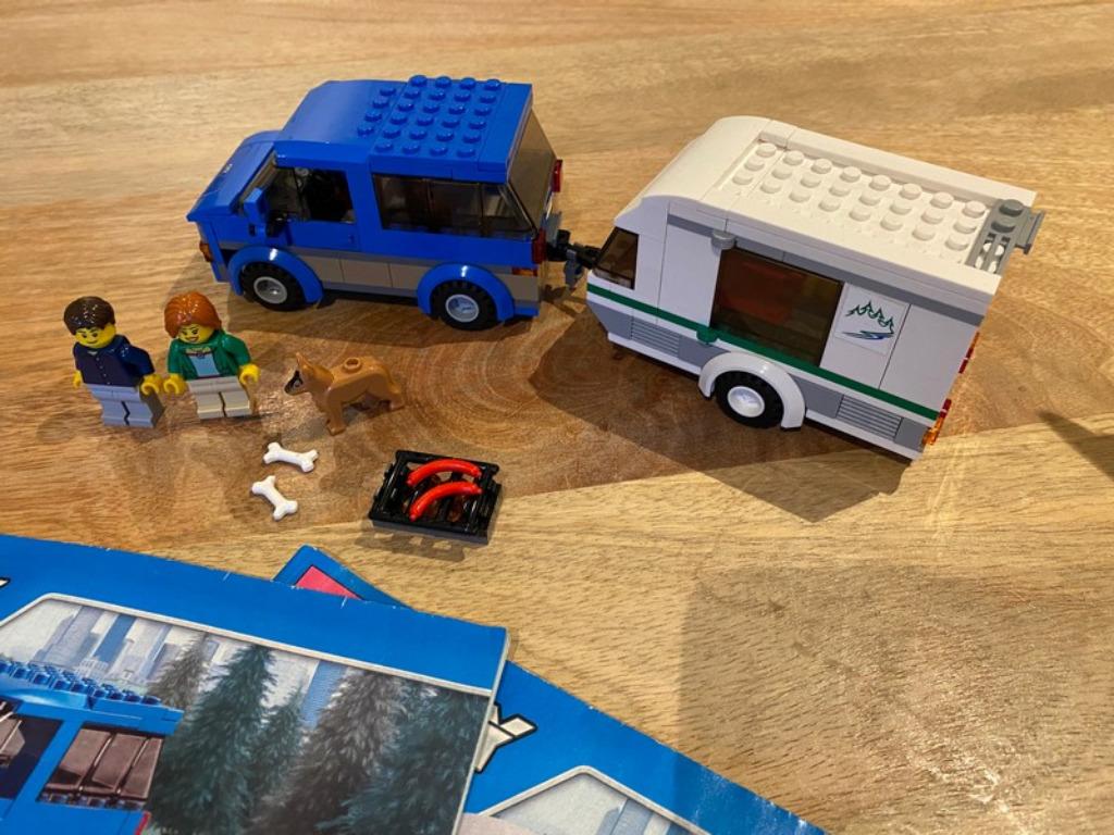 LEGO City Busje & Caravan - 60117, Ophalen of Verzenden, Zo goed als nieuw, Complete set, Lego