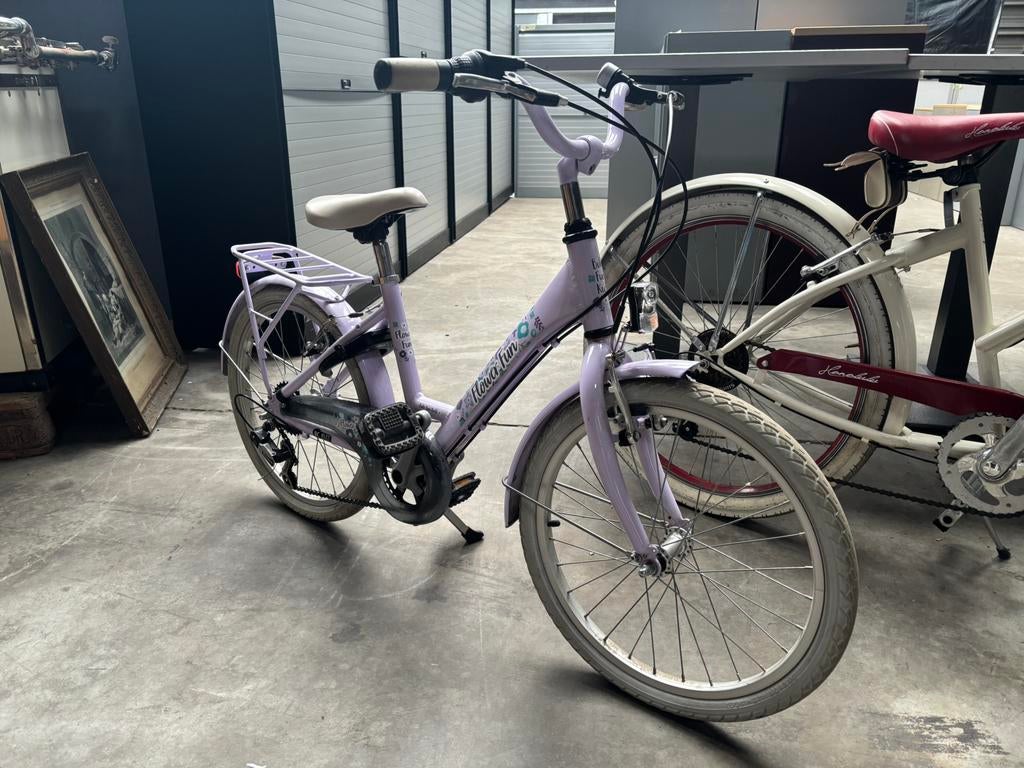 Kinderfiets meisjes - Nieuwstaat amper gebruikt!, Enlèvement, Comme neuf