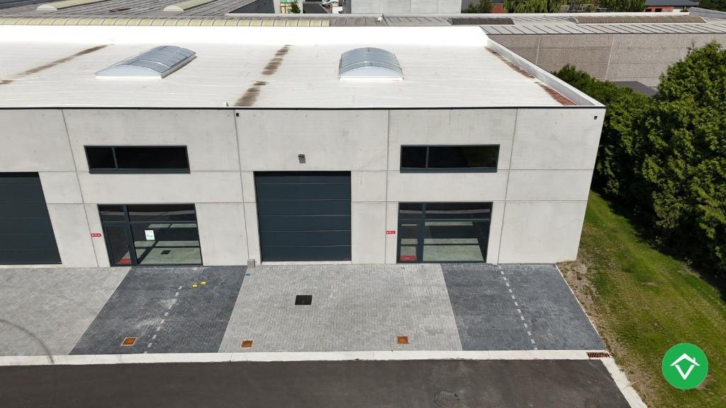 Loods met parking - KMO UNITS te Ichtegem, Immo, Maisons à vendre, Province de Flandre-Occidentale, 200 à 500 m², Autres types