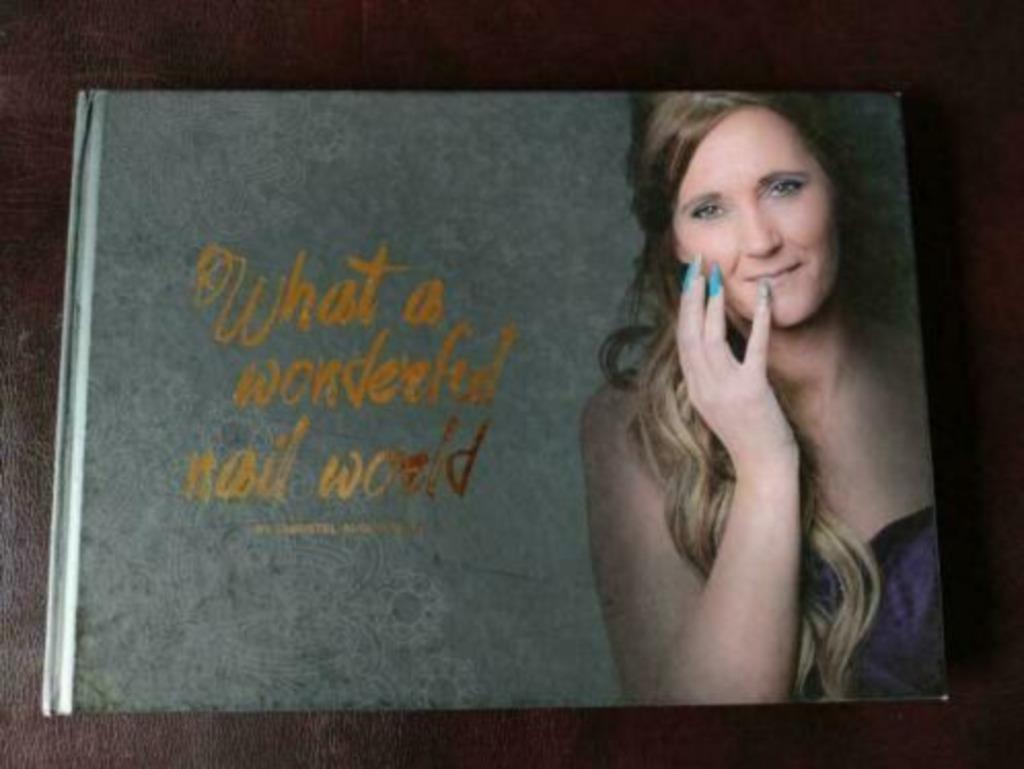What a wonderful nail world - Christel Audenaerd, Ophalen of Verzenden, Gelezen, Christel Audenaerd