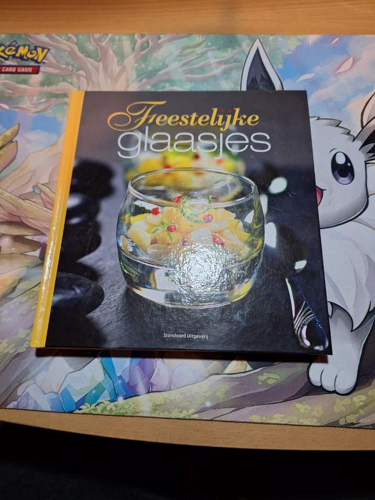 Feestelijke glaasjes, Boeken, Ophalen of Verzenden, Zo goed als nieuw